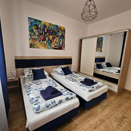 Apartamenty Koktajlove Kielce Ngoại thất bức ảnh