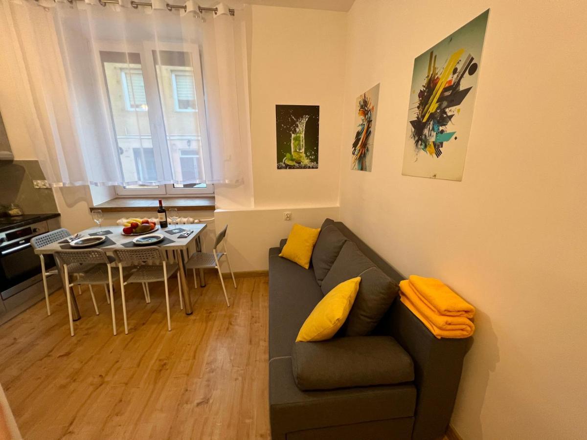 Apartamenty Koktajlove Kielce Ngoại thất bức ảnh