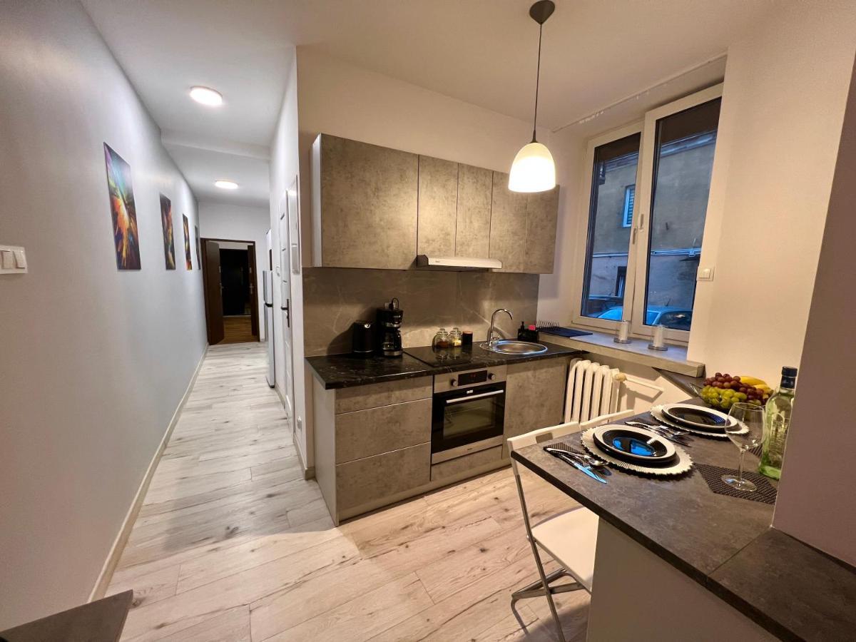 Apartamenty Koktajlove Kielce Ngoại thất bức ảnh