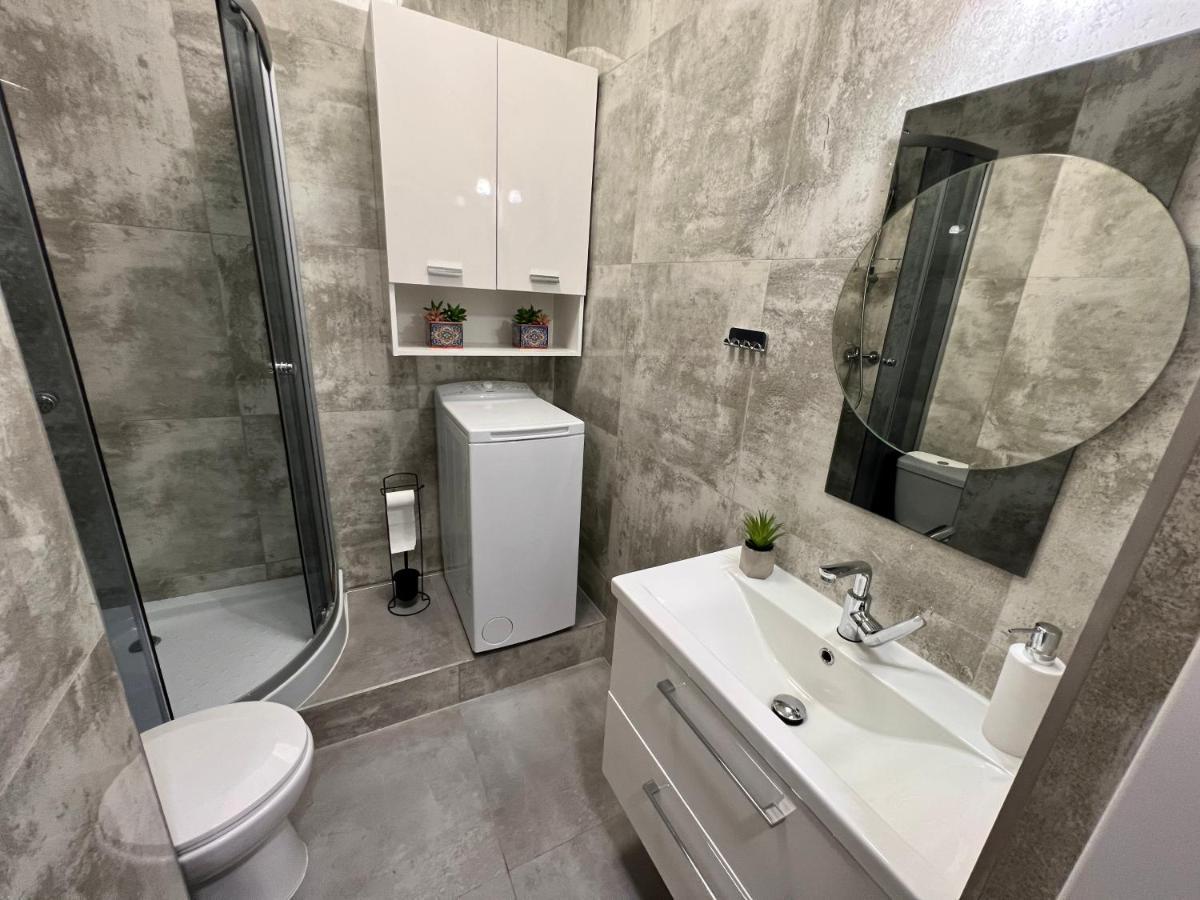 Apartamenty Koktajlove Kielce Ngoại thất bức ảnh
