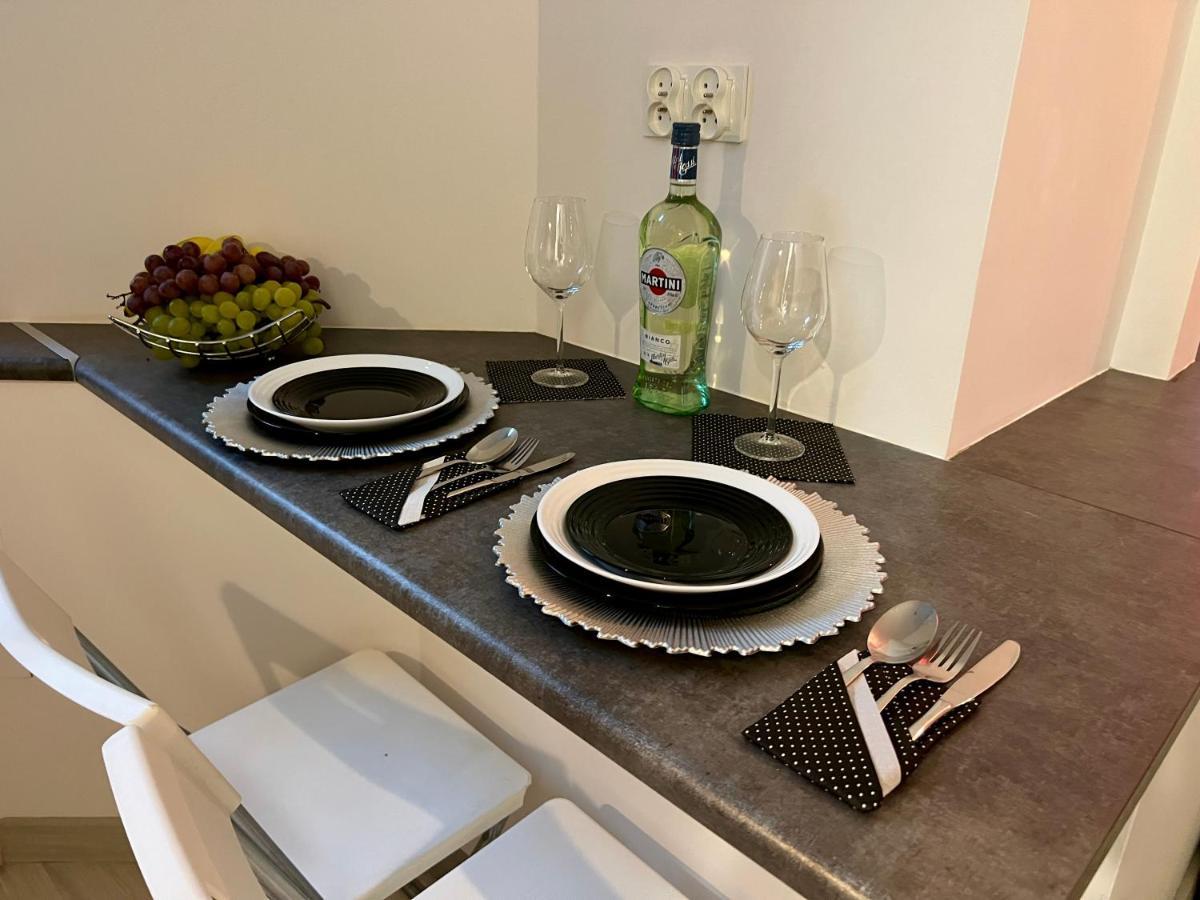 Apartamenty Koktajlove Kielce Ngoại thất bức ảnh