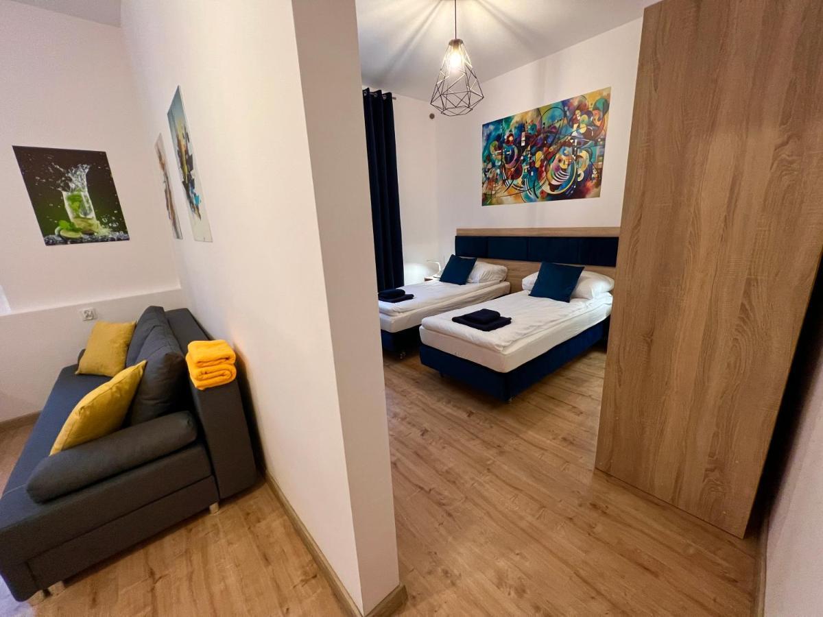 Apartamenty Koktajlove Kielce Ngoại thất bức ảnh
