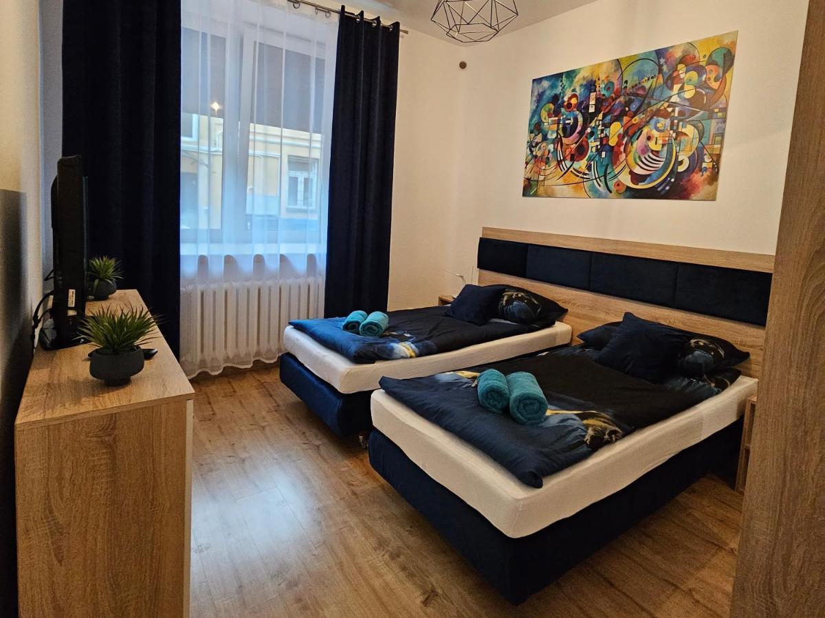 Apartamenty Koktajlove Kielce Ngoại thất bức ảnh